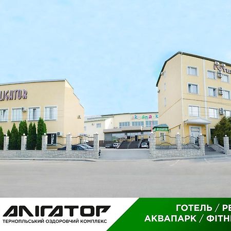 Hotel Aquapark Alligator Ternopil Exterior foto